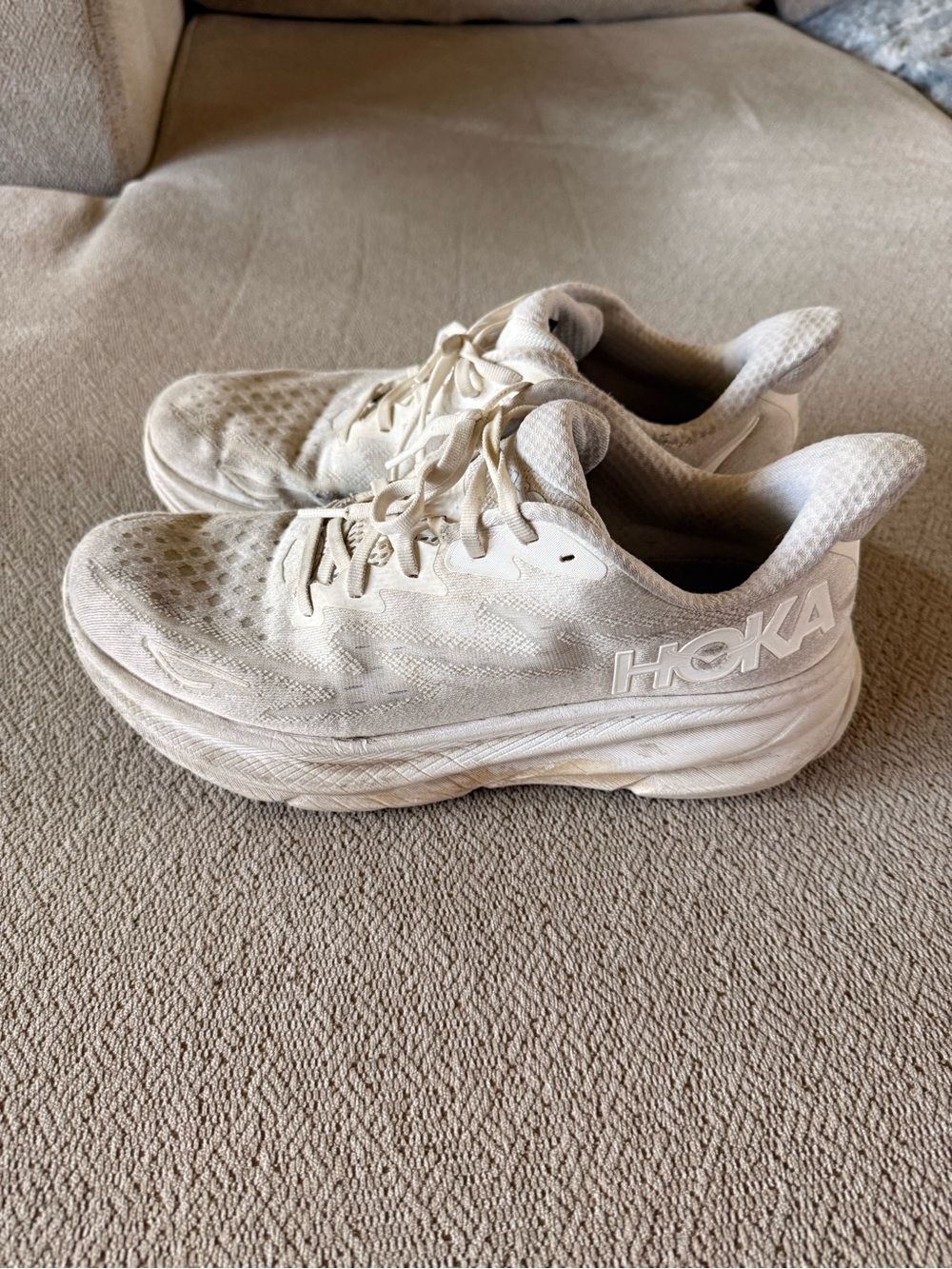 HOKA Clifton 9 Running Shoes White Women’s Size 11B